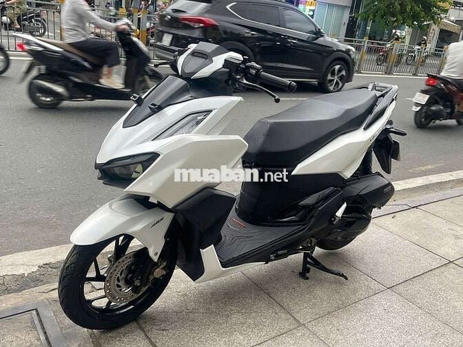 Honda Vario 160 ABS 2023 mới 90% Bstp chính chủ