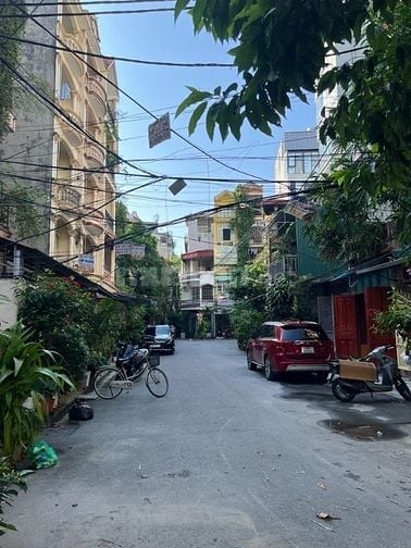 Bán Nhà Phân Lô 51 Lãng Yên, Gara ÔTÔ Tránh, 2 Thoáng, 107m2, Hơn 19Tỷ