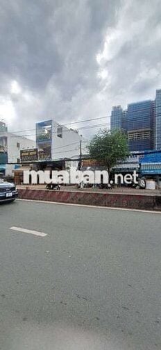 CHO THUÊ NHÀ  MẶT TIỀN HUỲNH TẤN PHÁT ,TÂN THUẬN ,QUẬN 7,Dt:5 x 30m