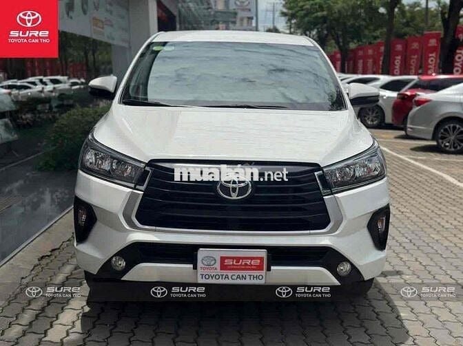 Toyota Innova 2022 E 2.0 MT - bảo hành Toyota