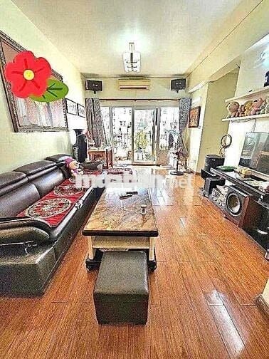 Cực Víp bán Chung cư CT18 Việt Hưng vị trí đắc địa siêu đẹp