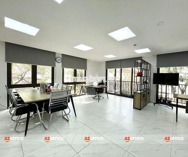 Lô góc 2 mặt thoáng - Cho thuê sàn 70m2 mặt phố Hoàng Quốc Việt- CG