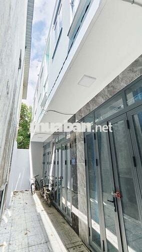 BÁN NHÀ ĐẸP  GIÁ RẺ. P. 15 Q8. .( P . PHÚ ĐỊNH )