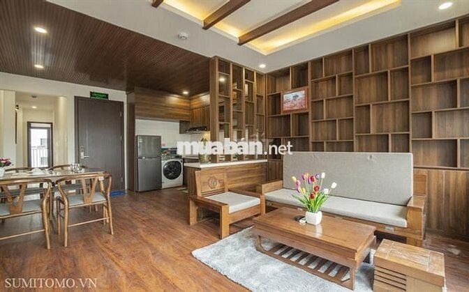 Tòa nhà Sumitomo,mặt phố Linh Lang,trung tâm khu người Nhật tại Hà Nội