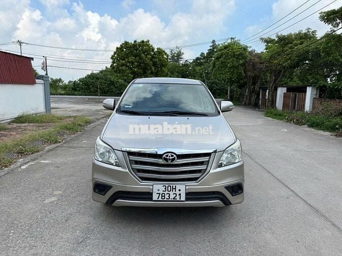 Toyota Innova 2015  - 10000 km,số sàn