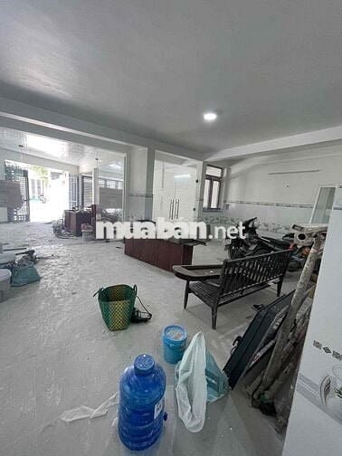 Cho thuê nhà nguyên căn đường Tây sơn, Tân Quý, Tân Phú