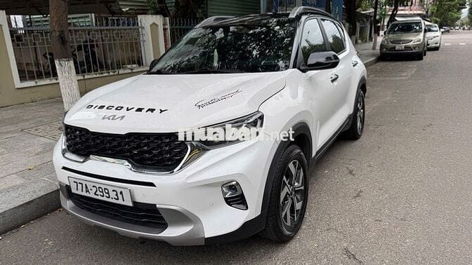 Kia Sonet 2023 Premium 1.5 AT - 31000 km