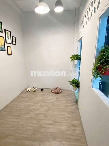NHÀ MẶT TIỀN 10M2, 2PN ĐƯỜNG THÀNH THÁI, QUẬN 10
