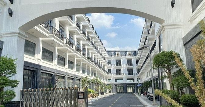CẦN TIỀN BÁN CẮT LỖ CĂN LIỀN KỀ 50m2 ĐƯỜNG TÔ NGỌC VÂN - Q12 - TPHCM 