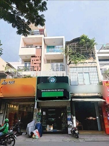 Nhà cho thuê Phạm Văn Hai, Phường 3, Quận Tân Bình