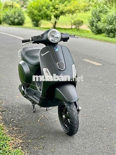 Vespa LX 3vie 150cc siêu chất. ngoại hình SIÊU KEN