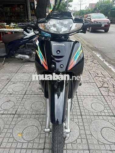 anpha nhỏ 2004 lock trắng ( bảo hành máy 1 năm)