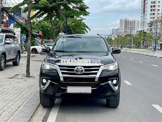 Toyota Fortuner 2019 Đen Đi Lướt 31.000km zin