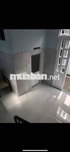 nhà đẹp 1 lầu 1pn1wc đ 52 gần hiệp bình