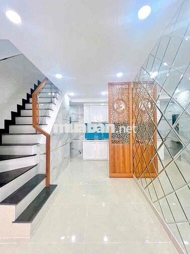 Mặt tiền Lê Cảnh Tuân - Tân Phú. Chỉ 3,x tỷ Nhà 3 tầng - 3pn-3wc