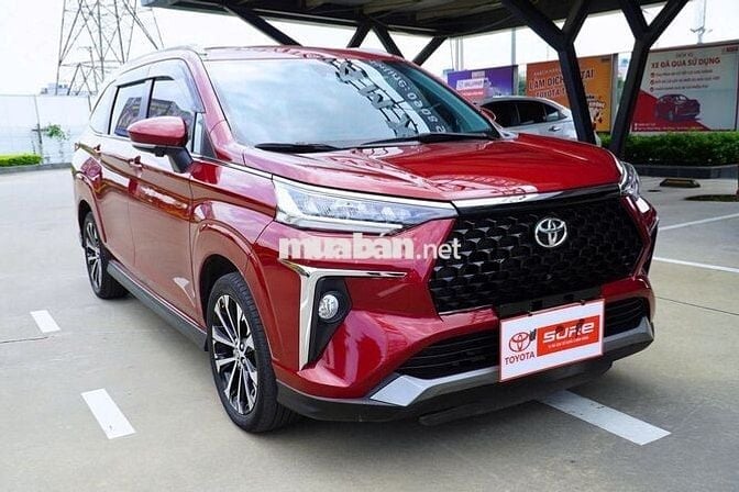 Toyota Veloz Cross 2022 CVT Top - 43000 km