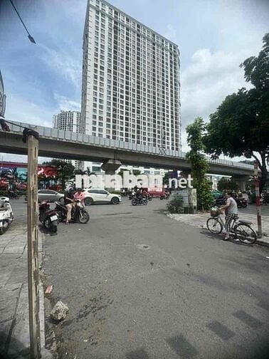 Nhà tt cơ  khí Nguyễn Trãi sổ 41m2, dtsd 60m2  3 ngủ