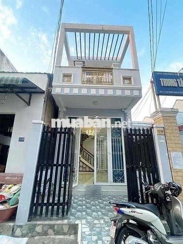 Cho thuê nhà nguyên căn hẻm 50 Quang Trung