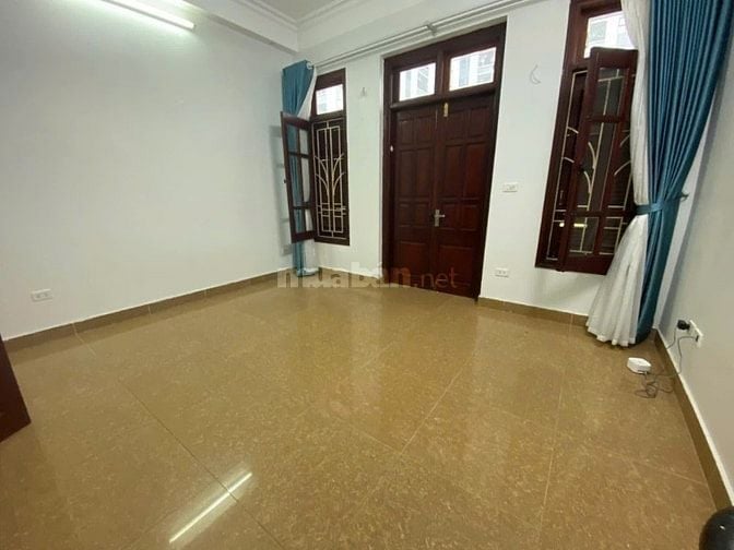 Cho thuê phòng trọ tại phố Nguyễn Cơ Thạch, Hà Nội. Giá thuê: 2,5-3,5t