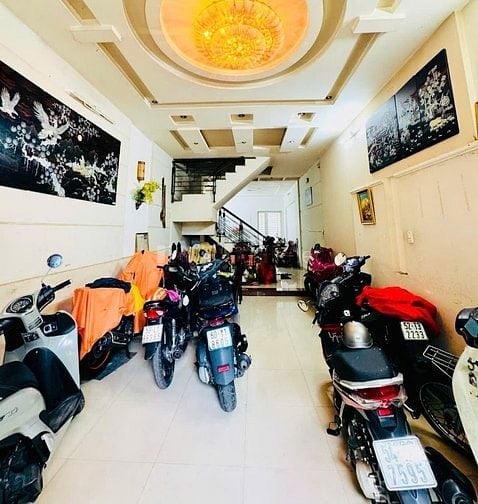 Bán nhà 2 tầng - (4x13m) Hẻm 4m, nhà 1/ Trinh Đình Trọng, giá 5.35 tỷ.