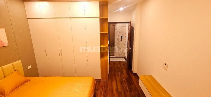 Bán Nhà Phố Trần Khát Chân Hai Bà Trưng 35mx5T Thang Máy Sổ đỏ nở hậu.