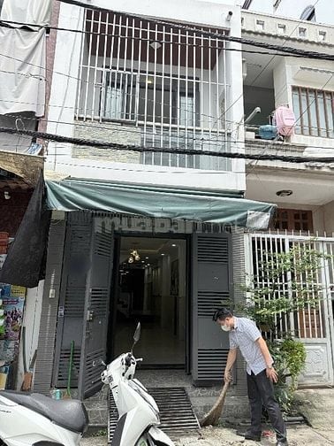 Nhà thuê Khuông Việt (3,3 x 20) 2 tầng (2pn - 3wc) - Quận Tân Phú