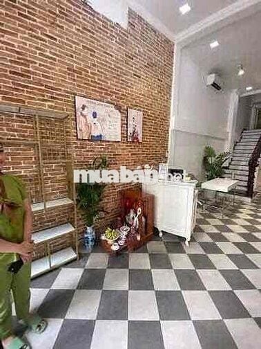 Cho thuê nhà mặt tiền 45 Nguyễn Thái Bình Q1, 4x25m, Trệt 2 lầu, 80tr