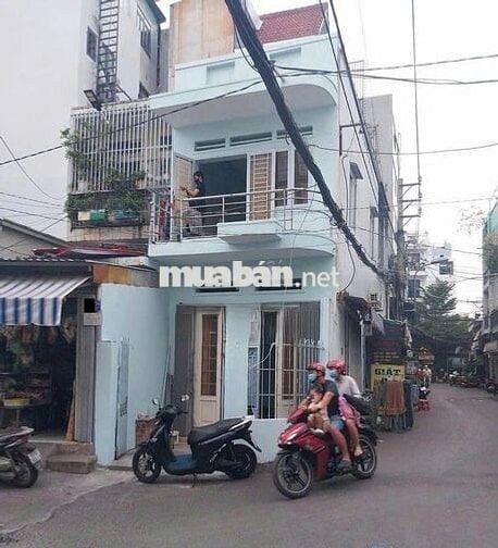 Cho Thuê Nhà Hẻm Xe Tải 1 Trệt 2 Lầu Gần Hutech  Điện Biên Phủ Q. BT