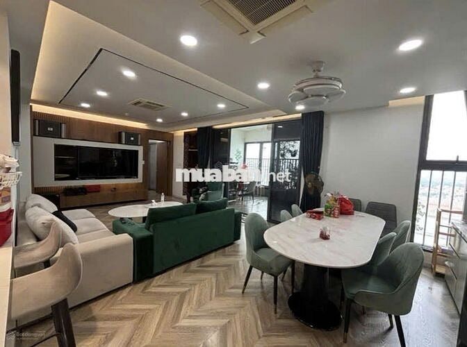 Bán căn penthouse có sổ tại green river 3 phòng ngủ-3wc full nội thất