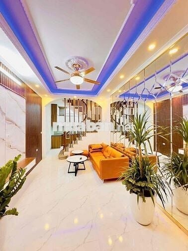 BÁN NHÀ NGÕ 179 VĨNH HƯNG – 4 TẦNG ĐẸP – Ô TÔ ĐỖ CỬA – THU NHẬP CAO