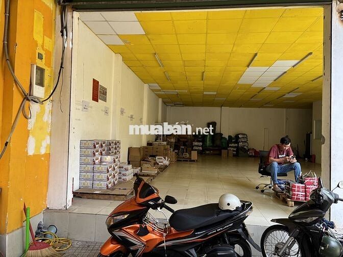 Bán nhà cấp 4 mặt tiền Liên Khu 1-6 (quận Bình Tân)