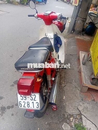 Xe cub 50 khong chinh chu