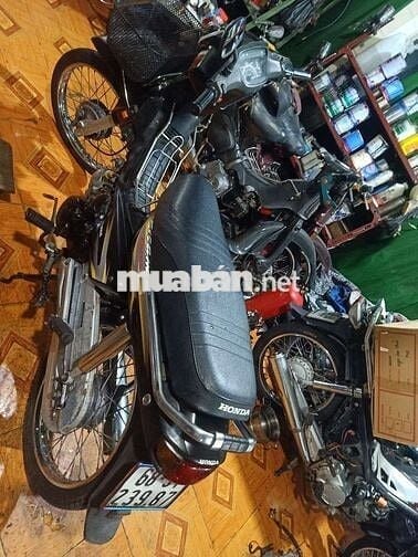 Honda dream nhập khẩu nguyên chiếc có giấy tờ