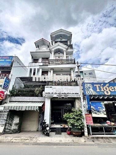 NHÀ MẶT TIỀN GIÁP TÂN PHÚ - 5 TẦNG MỚI ĐẸP - GẦN AEON MAILL