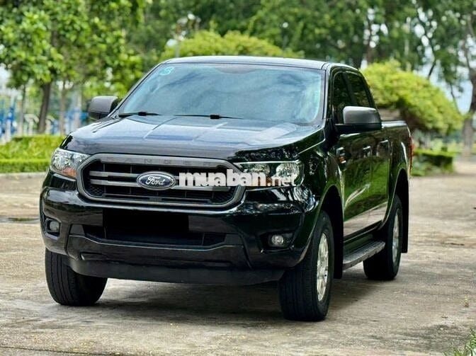 Ranger XLS 2020 máy dầu số sàn 4x2 màu đen