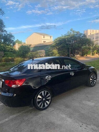 Kia Forte 2011 SX 1.6 AT - 90000 km