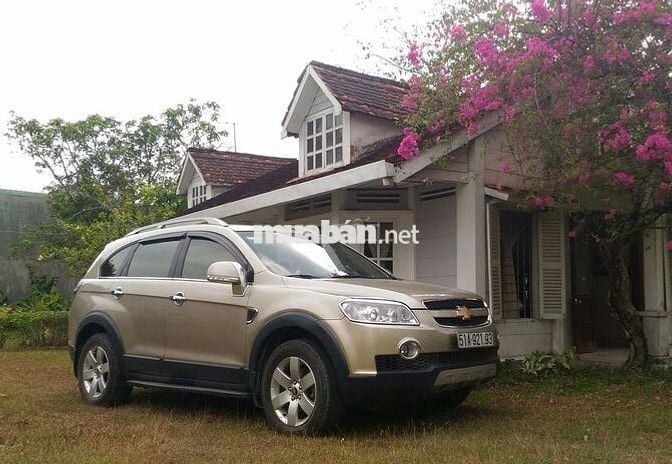 Chevrolet Captiva 2008 LT 2.4 MT - 97000 km