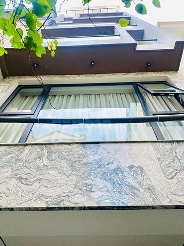 CHỈ 190TR/M2_NHÀ 65M2_6 TẦNG THANG MÁY_10M RA PHỐ_SÁT KINH TẾ QUỐC DÂN