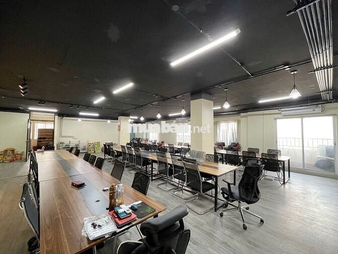 🏢 Cho thuê văn phòng Nguyễn Hoàng – Nam Từ Liêm | Tầng 3, 200m² – 30tr