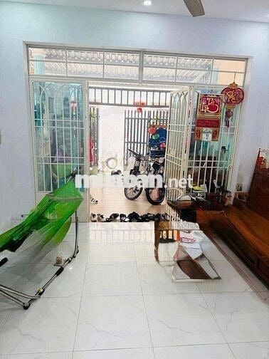 Nhà hẻm ô tô , 42m2 2pn 2wc giá 3ty1  sổ hồng có thương lượng