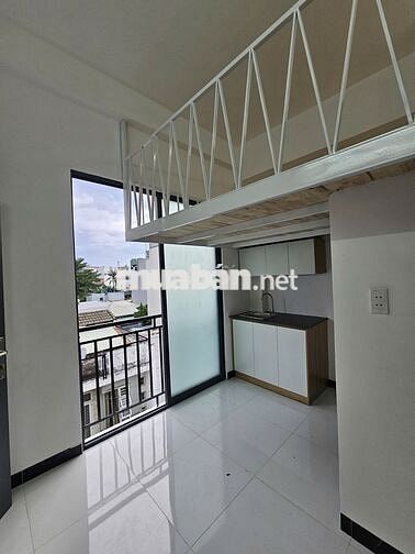 Căn hộ dịch vụ Duplex ban công mới xây Tại Lê đức thọ