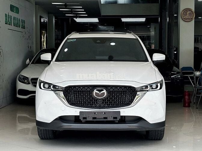 Mazda CX 8 2024 2.5 Premium, như mới với 9000 km