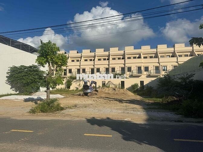 Đất chính chủ đấu lưng shophouse giá tốt