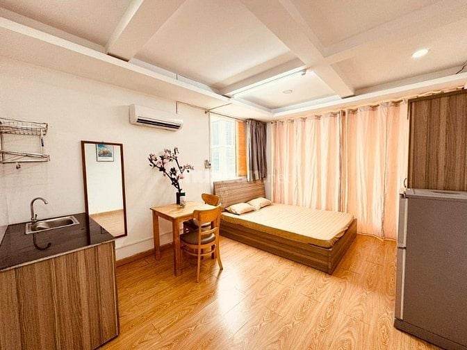 Phòng CH Studio đủ NT bancon riêng ngay Etown Cộng Hòa, Q. Tân Bình.