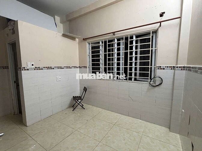 Cho thuê 1 phòng trong nhà nguyên căn bao điện nước giờ tự do