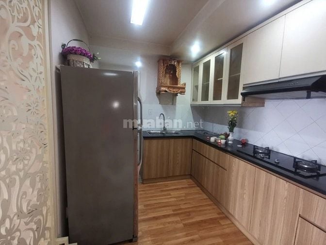 Chung cư  Phú NHuận, P9, Phú Nhuận: Căn 2p ngủ,có NT, 12tr/th