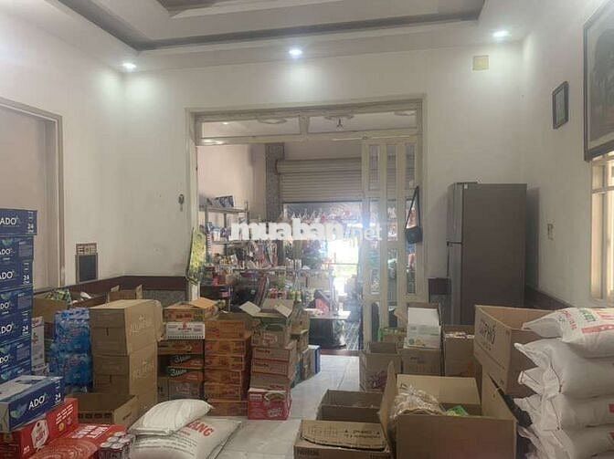 Nhà khu dân cư giá rẻ, nhà đẹp gần làng đại học. Nhà 2 lầu 1 trệt