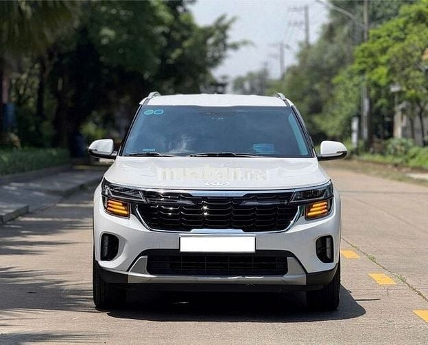 Kia Seltos 1.5 Premium 2024 Form mới-6000km