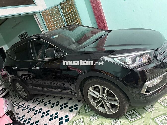 Hyundai Santa Fe 2017 2.4 AT 4 WD - 130000 km