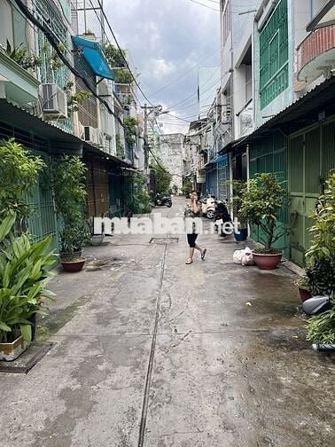 Chính chủ - Bán nhà Lạc long Quân P3 Q11 - 46,2m2 | Hẻm xe tải